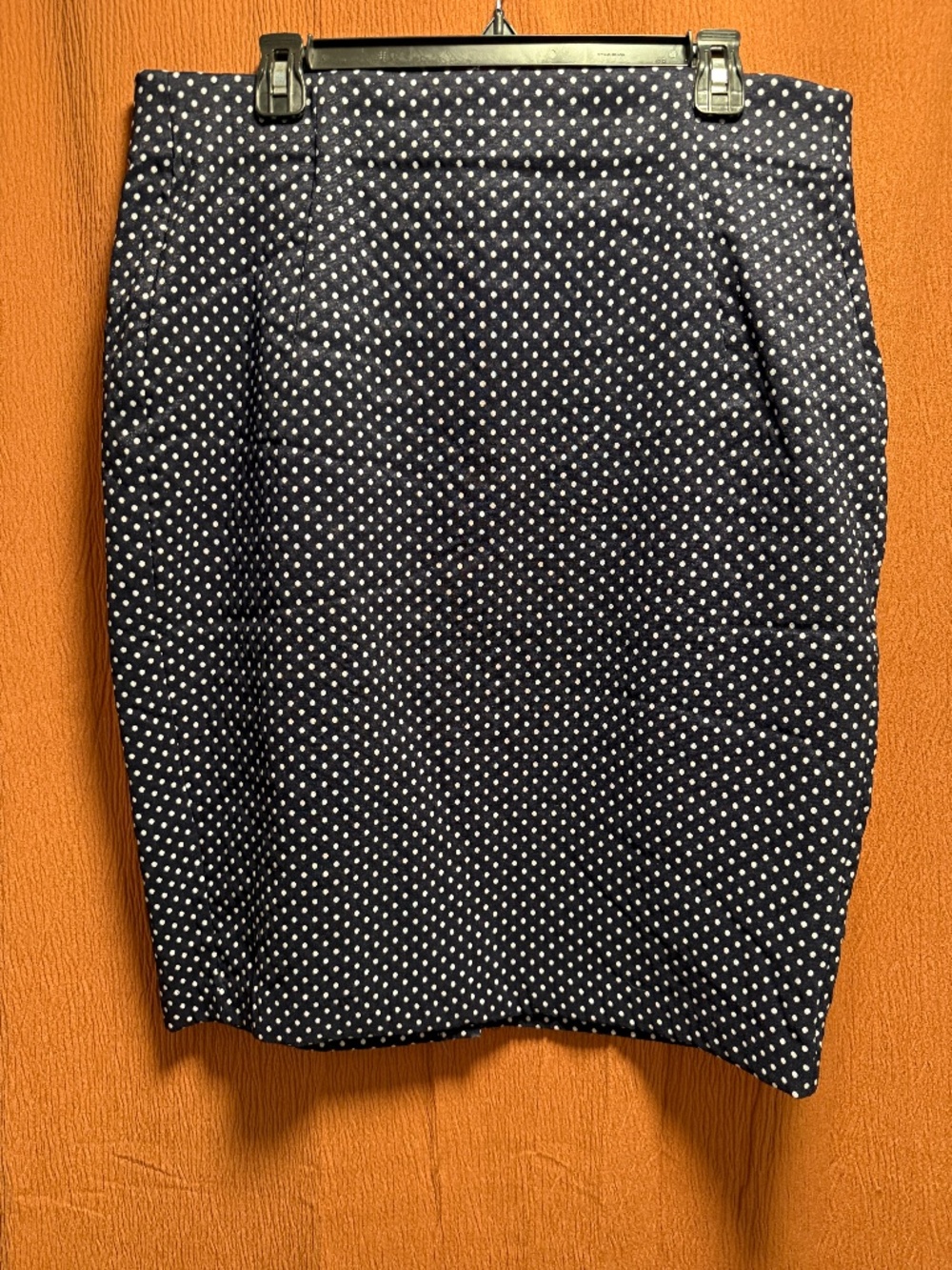 Lane Bryant Women's size 18 navy &. white pencil skirt